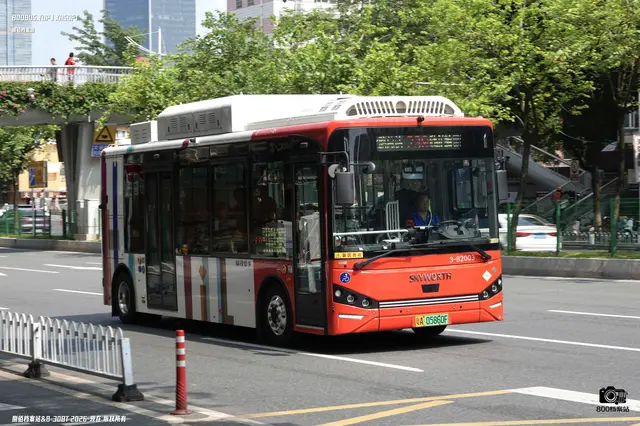 800BUS