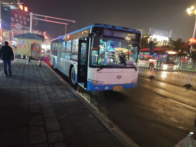 800BUS