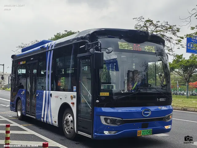 800BUS