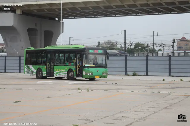 800BUS