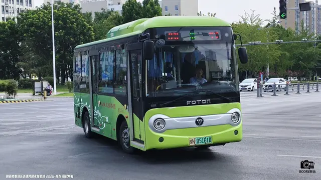 800BUS