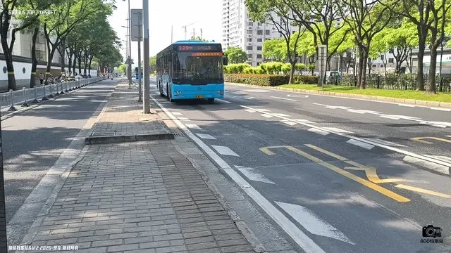 800BUS