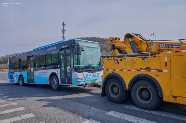 800BUS