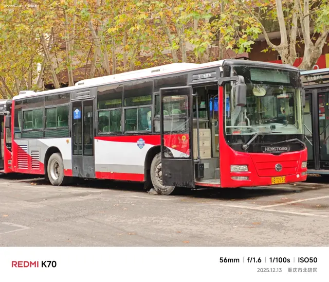 渝B T2133