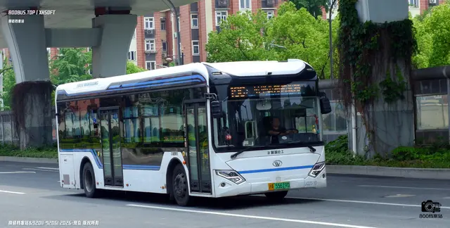 800BUS