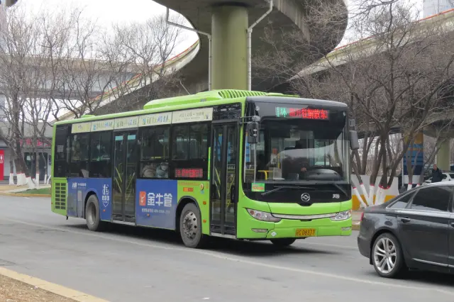 辽C D8377