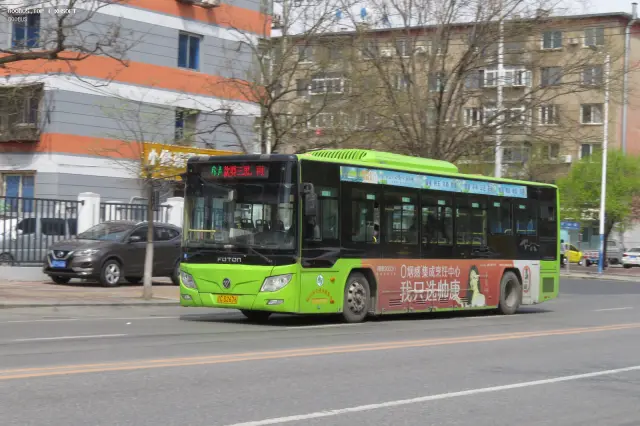 辽C D2676