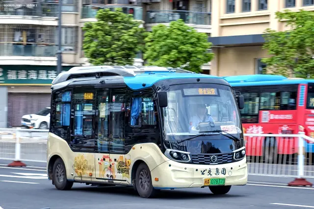 800BUS