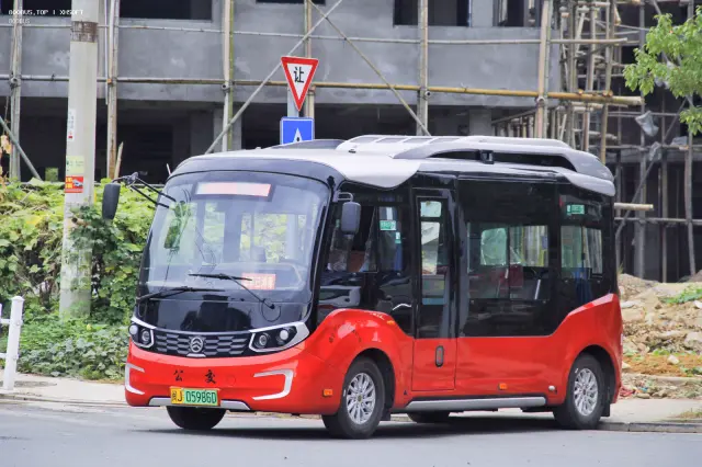 800BUS