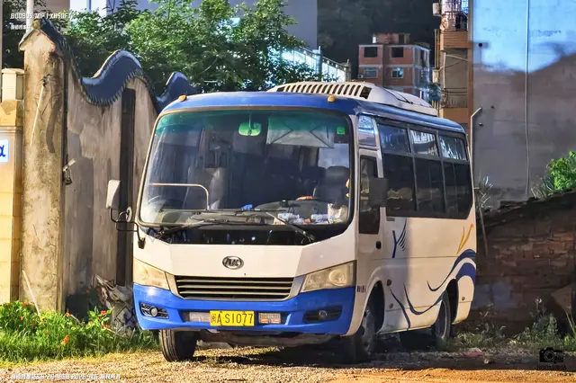 800BUS