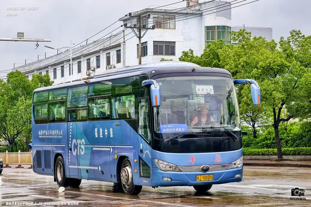 800BUS