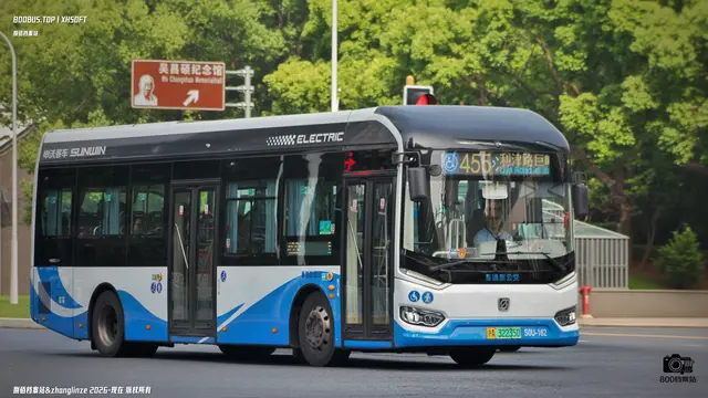 800BUS