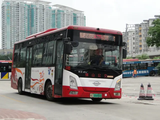 800BUS