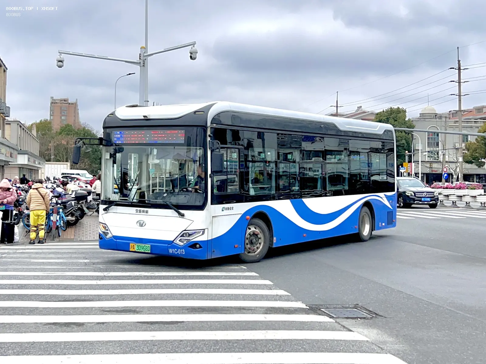 Bus Archive