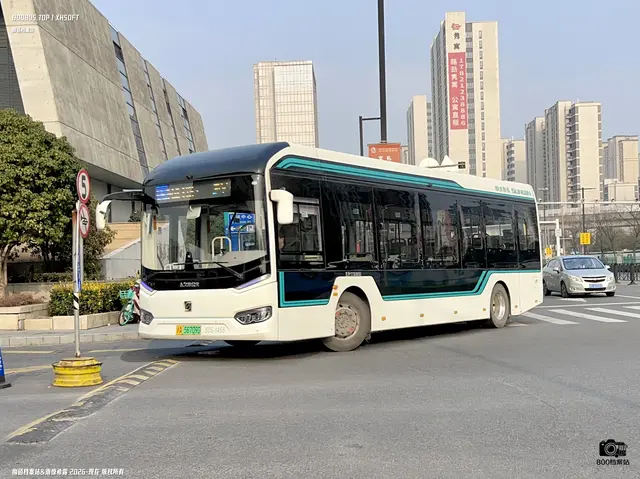 800BUS