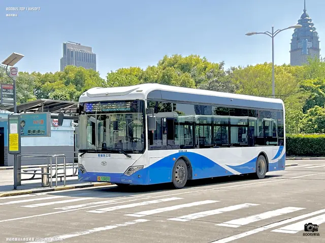 800BUS