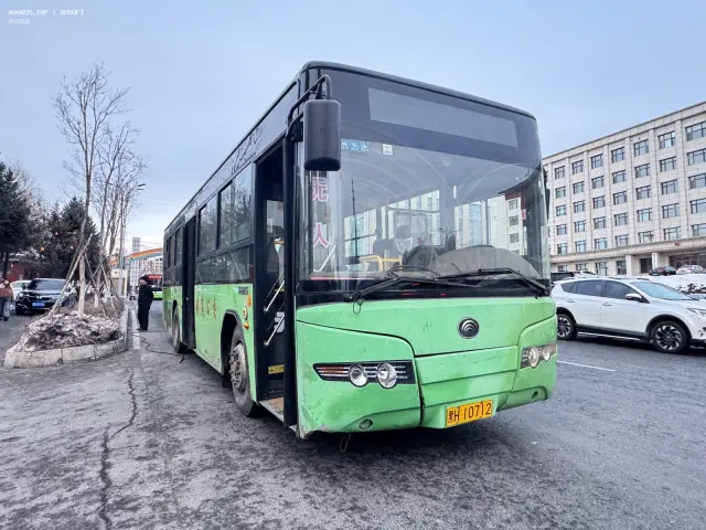 800BUS