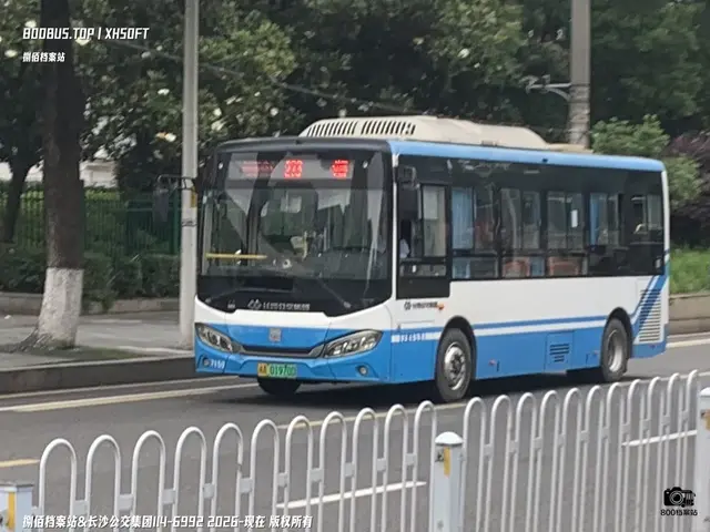 800BUS