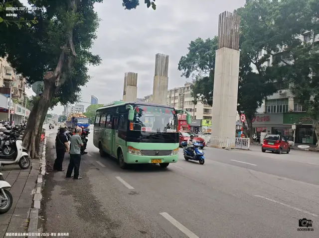 800BUS