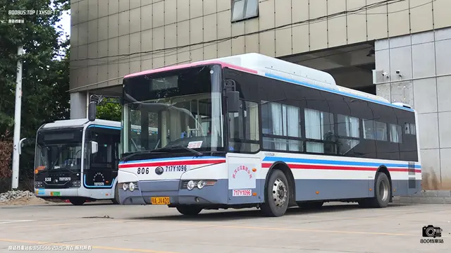 800BUS