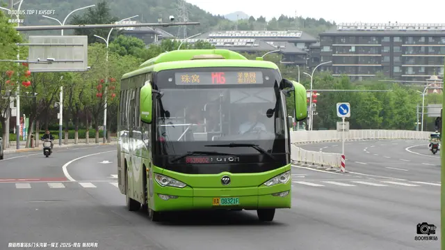 800BUS