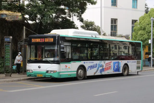 云A F1557【4160】