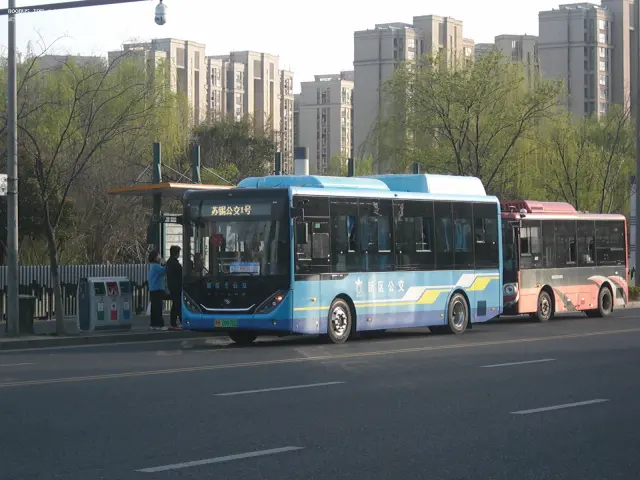800BUS