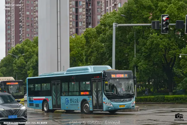 800BUS