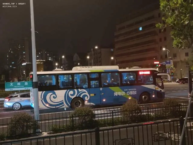 800BUS