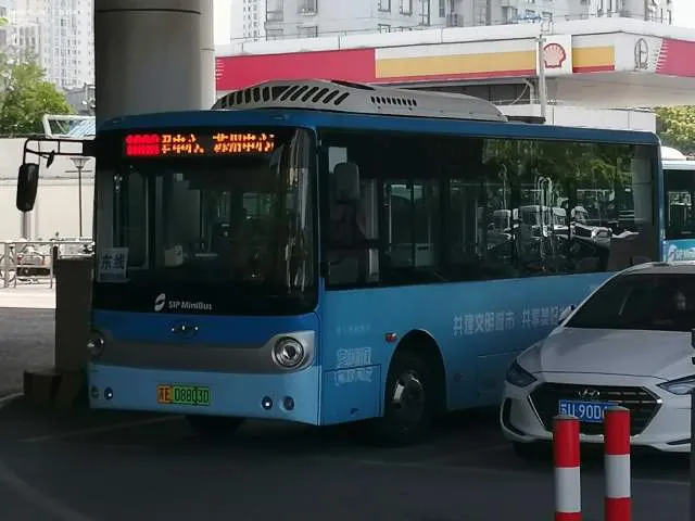 800BUS