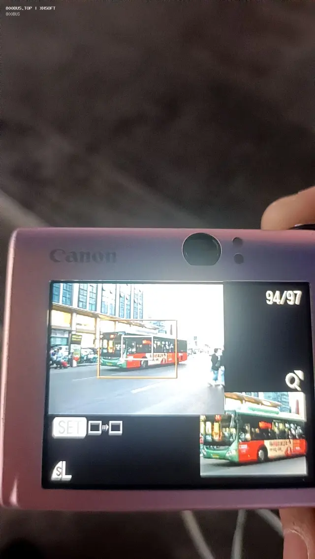 800BUS