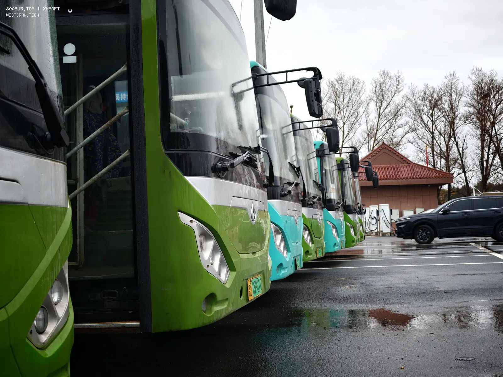 Bus Archive