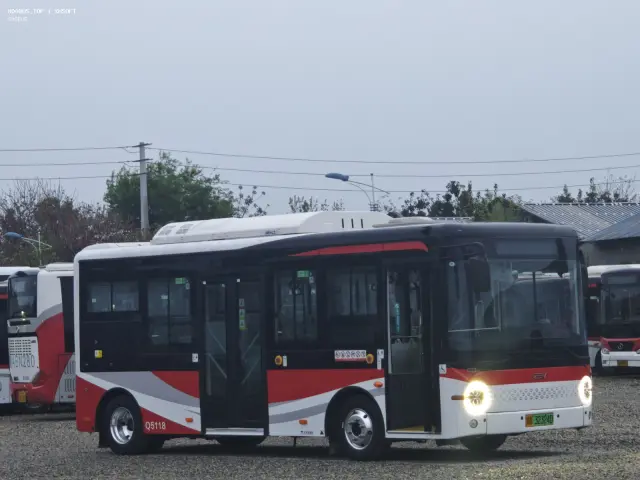 川A 32324D