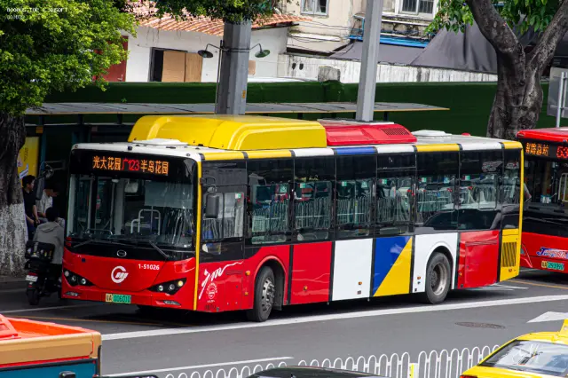 800BUS