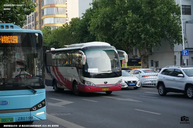 800BUS