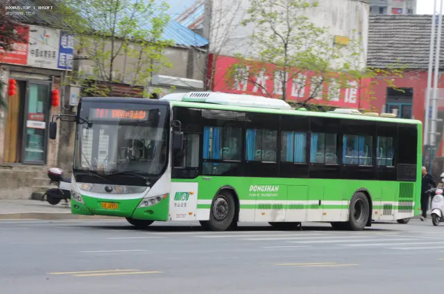 800BUS