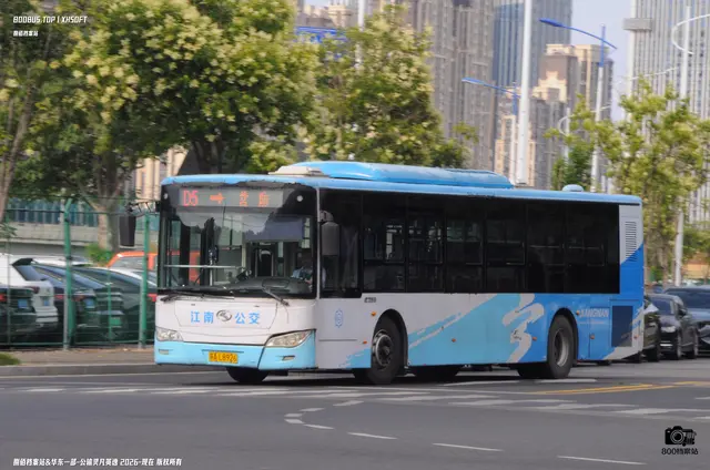 800BUS