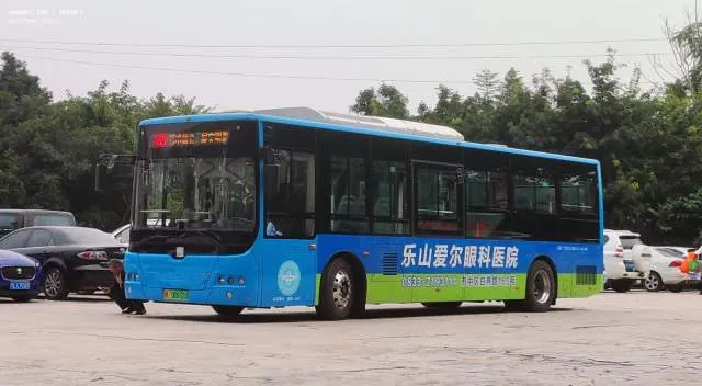 川L 00832D