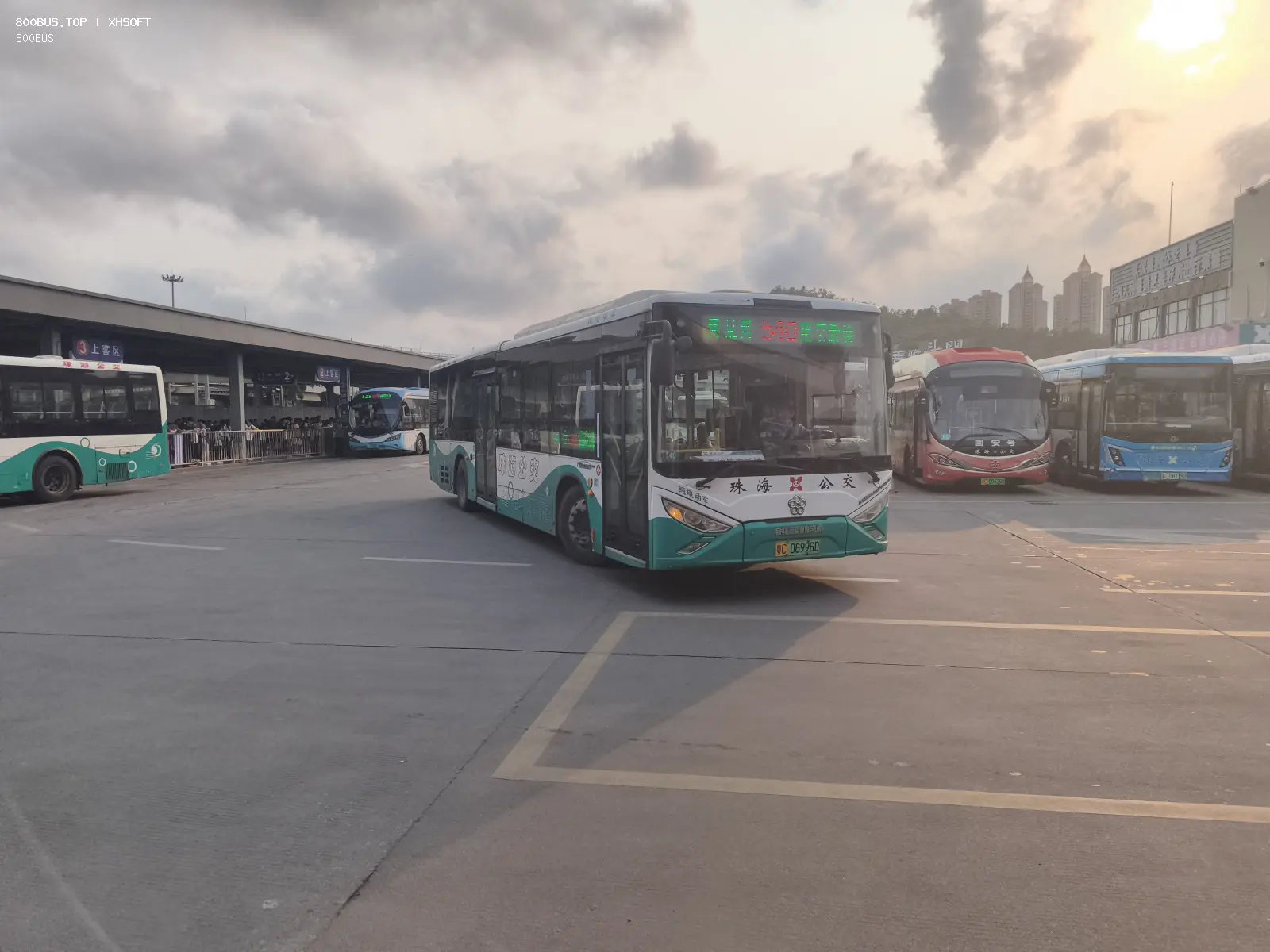 Bus Archive