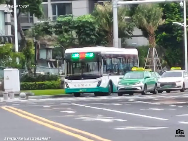 800BUS